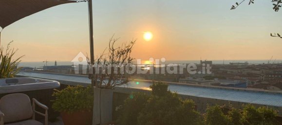 3 bedrooms Penthouse in Livorno, Italy No. 271418 8