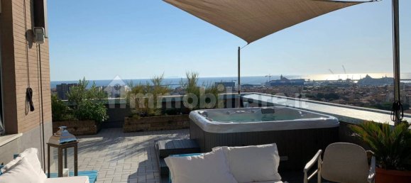 3 bedrooms Penthouse in Livorno, Italy No. 271418 5