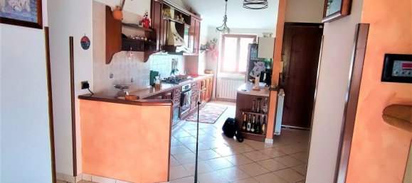 Apartamento de 5 divisões em Minturno, Italy N.º 18176 4