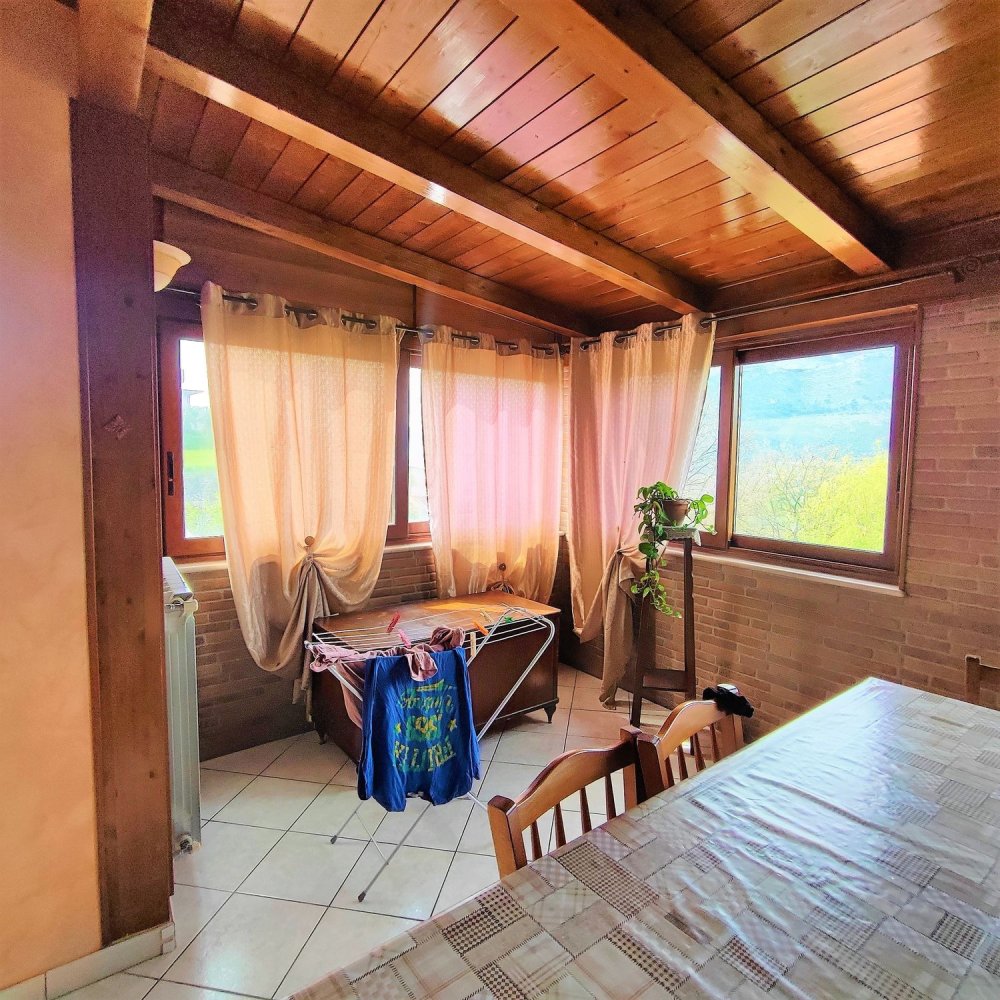 Apartamento de 5 divisões em Minturno, Italy N.º 18176