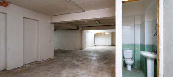  مرآب في Letojanni, Italy 102متر مربع رقم 77103 15