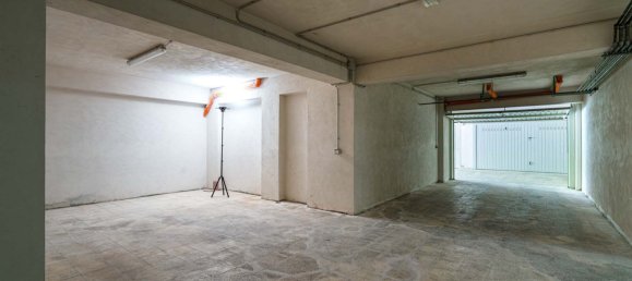  مرآب في Letojanni, Italy 102متر مربع رقم 77103 12