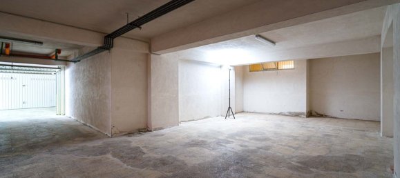  مرآب في Letojanni, Italy 102متر مربع رقم 77103 13