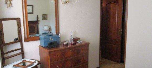 4 bedrooms Apartment in Madrid, Spain No. 21292 24