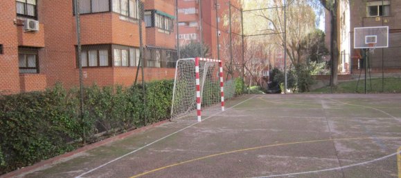 4 bedrooms Apartment in Madrid, Spain No. 21292 42