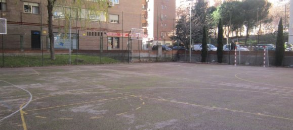 4 bedrooms Apartment in Madrid, Spain No. 21292 43