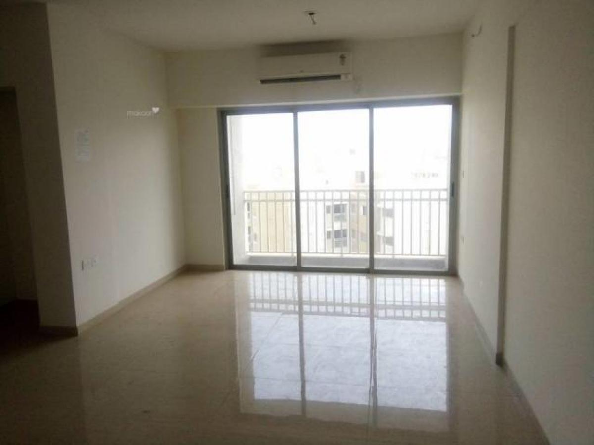 2 bedrooms House in Mumbai, India No. 6229