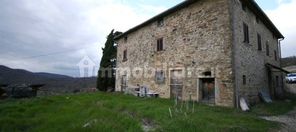 2 bedrooms House in Arezzo, Italy No. 71299 28