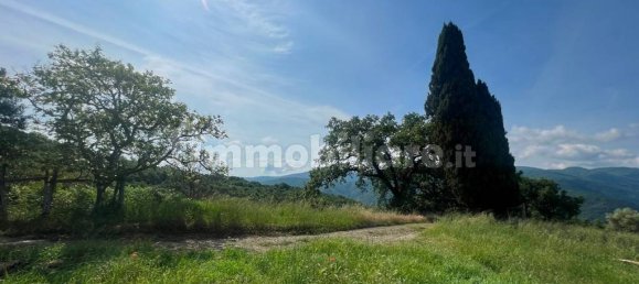 2 bedrooms House in Arezzo, Italy No. 71299 15