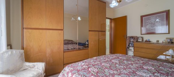 4-salle Appartement à Messina, Italy No. 34881 42