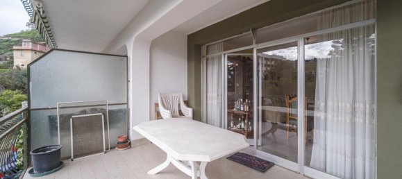 4-salle Appartement à Messina, Italy No. 34881 19