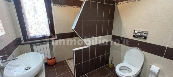 3 bedrooms Villa in Mozzate, Italy No. 109437 16