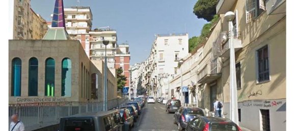 2 rooms Commercial property in Naples, Italy No. 254932 2
