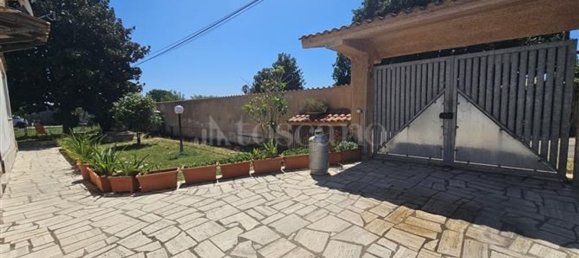 4-Zimmer Villa in Aprilia, Italy, Nr. 307131 10