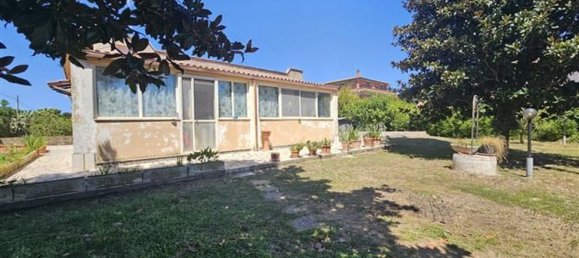 4-Zimmer Villa in Aprilia, Italy, Nr. 307131 3