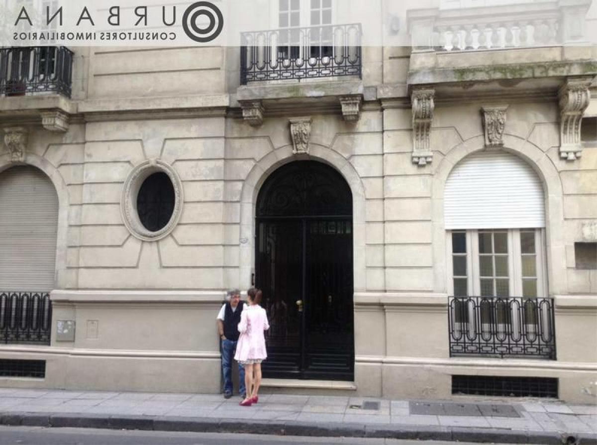 156m² Office in Buenos Aires, Argentina No. 107944