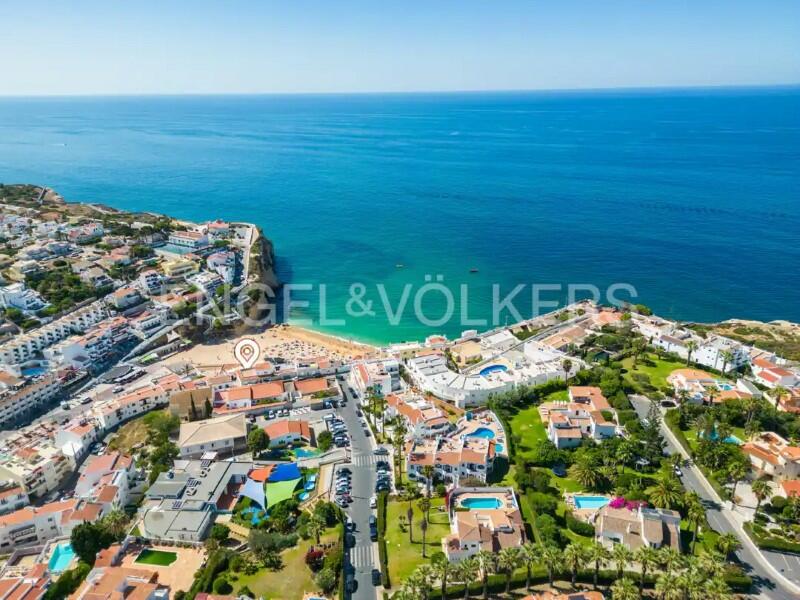 4 chambres Maison à Lagoa, Portugal No. 134800