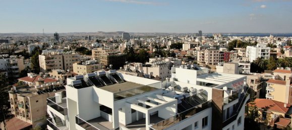 4 bedrooms Apartment in Larnaca, Cyprus No. 5099 2