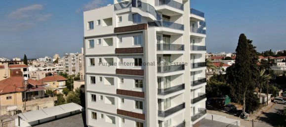 4 bedrooms Apartment in Larnaca, Cyprus No. 5099 7