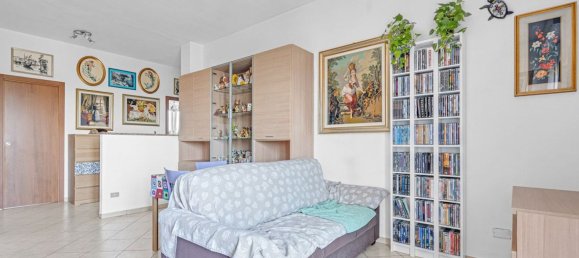 Apartamento de 3 divisões em Verano Brianza, Italy N.º 278093 3