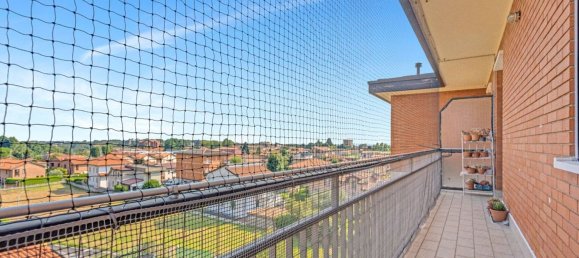 Apartamento de 3 divisões em Verano Brianza, Italy N.º 278093 7