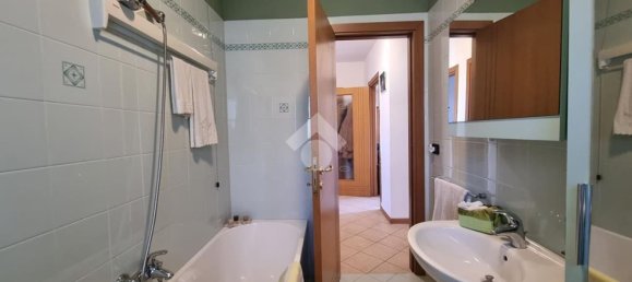 4 rooms Apartment in Notaresco, Italy No. 183677 21