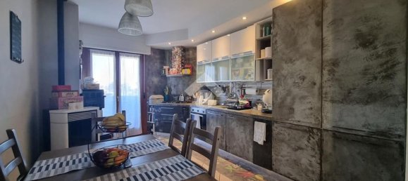 4 rooms Apartment in Notaresco, Italy No. 183677 8