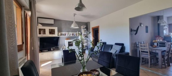 4 rooms Apartment in Notaresco, Italy No. 183677 2