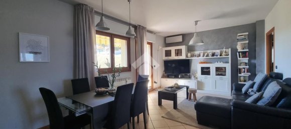 4 rooms Apartment in Notaresco, Italy No. 183677 4