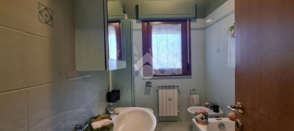 4 rooms Apartment in Notaresco, Italy No. 183677 20
