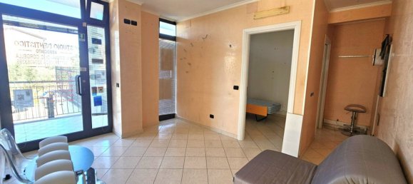 60m² Commercial property in Viterbo, Italy No. 285665 10