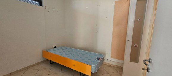 60m² Commercial property in Viterbo, Italy No. 285665 11