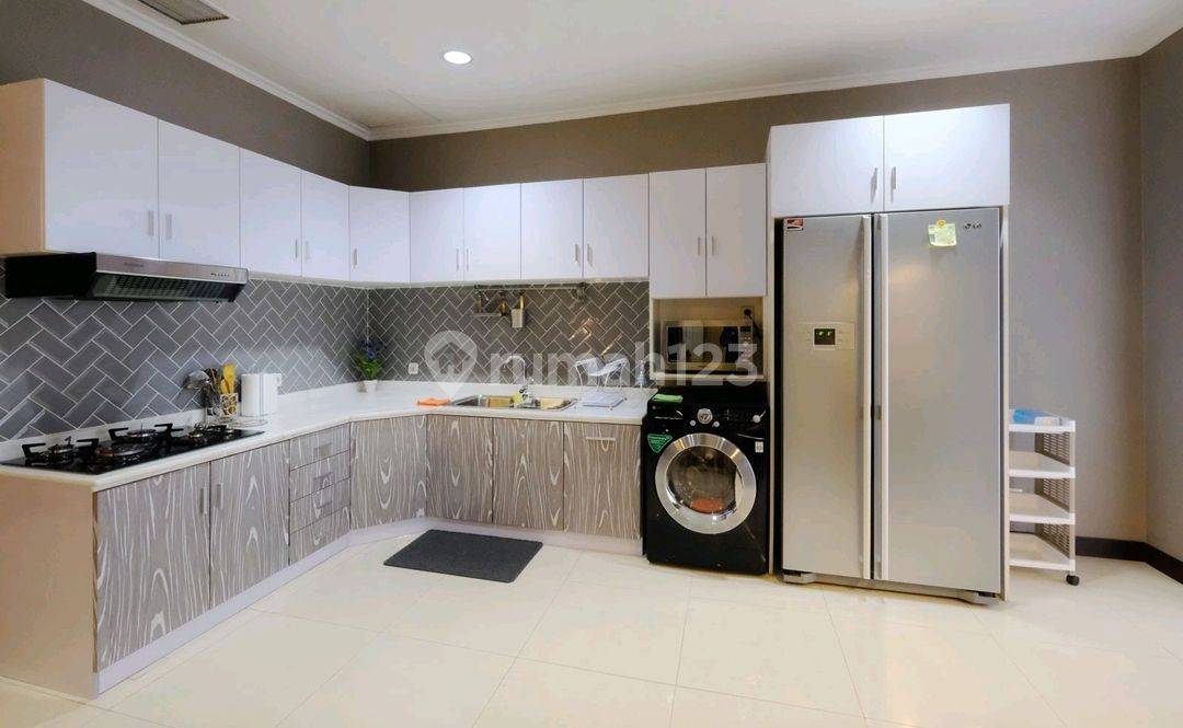 2 bedrooms Apartment in Tanah Abang, Indonesia No. 2450