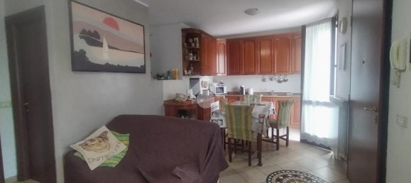 Квартира с 3 комнатами в Мильцано, Италия № 128494 2