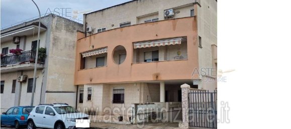 Квартира с 2 спальнями в Монтеязи, Италия № 30818 2