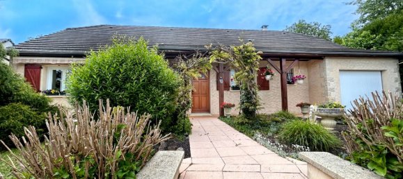 4 bedrooms House in Egletons, France No. 99662 9