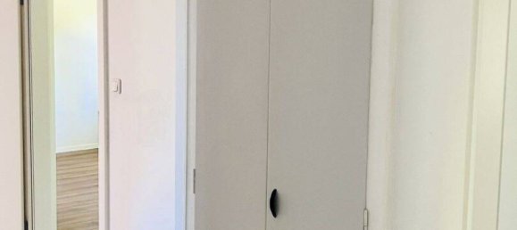 3 bedrooms Apartment in Bonn, Germany No. 236274 9