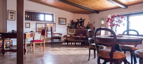 Casa de 6 habitaciónes en Avellino, Italy No. 213639 24