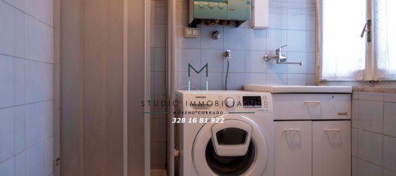 Casa de 6 habitaciónes en Avellino, Italy No. 213639 11