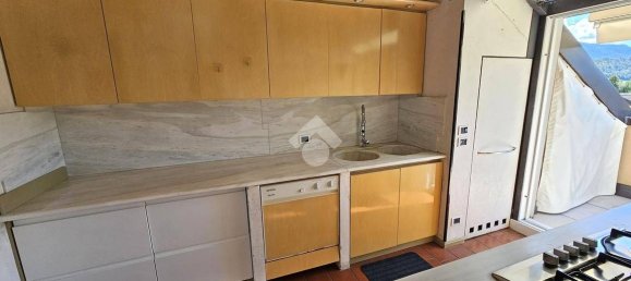 2-salle Appartement à Feltre, Italy No. 357193 9