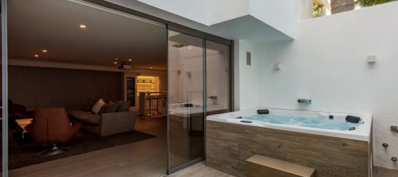 4 bedrooms House in Marbella, Spain No. 136706 31