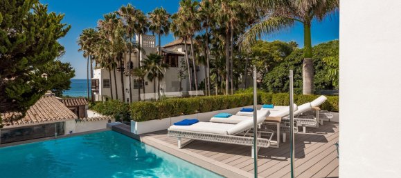 4 bedrooms House in Marbella, Spain No. 136706 2