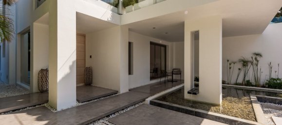 4 bedrooms House in Marbella, Spain No. 136706 9