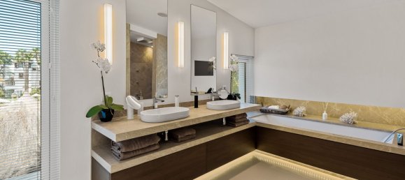 4 bedrooms House in Marbella, Spain No. 136706 24