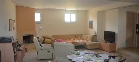 4 Schlafzimmer Stadthaus in Loutraki, Greece, Nr. 1291 9