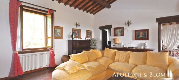 18 rooms House in Perugia, Italy No. 54500 16
