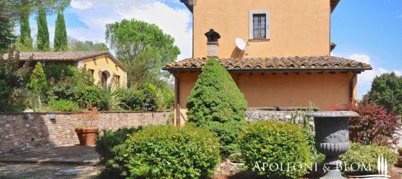 18 rooms House in Perugia, Italy No. 54500 6