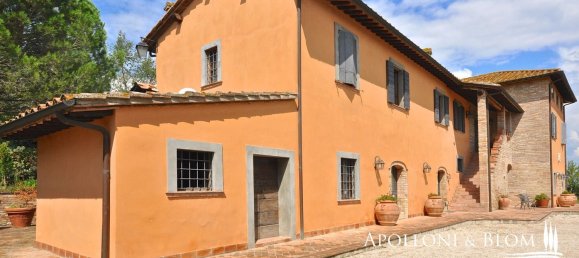 18 rooms House in Perugia, Italy No. 54500 2