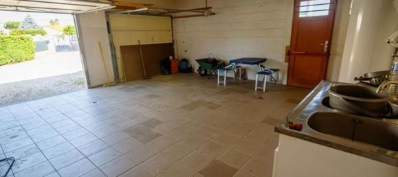 4 bedrooms Villa in Pyrenees-Orientales, France No. 304081 4