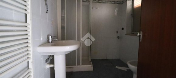 Квартира с 4 спальнями в Ровербелла, Италия № 381844 6